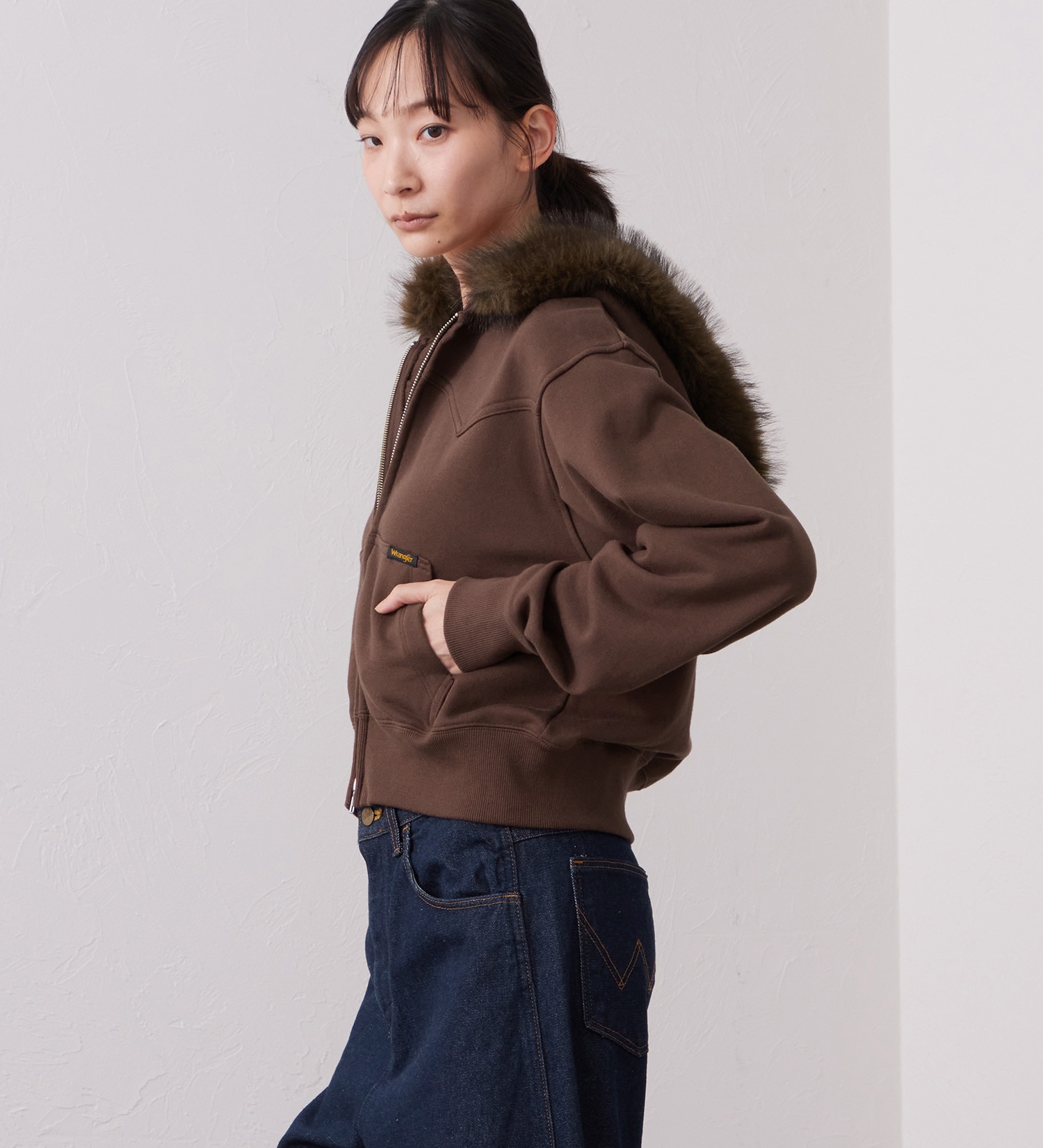 Wrangler(ラングラー)のFUR HOODIE/ファーフーディー|トップス/パーカー/レディース|ブラウン