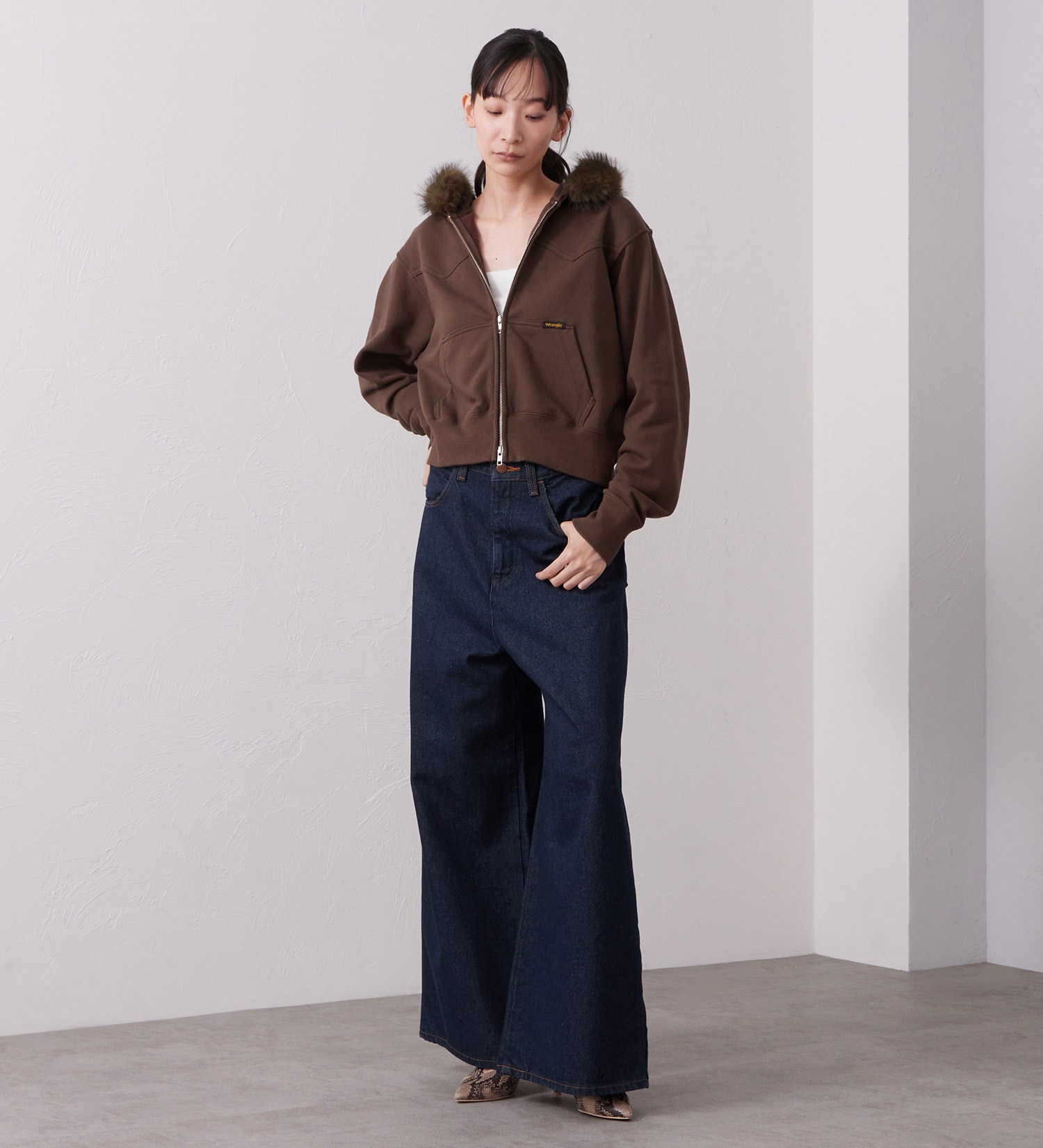 Wrangler(ラングラー)のFUR HOODIE/ファーフーディー|トップス/パーカー/レディース|ブラウン