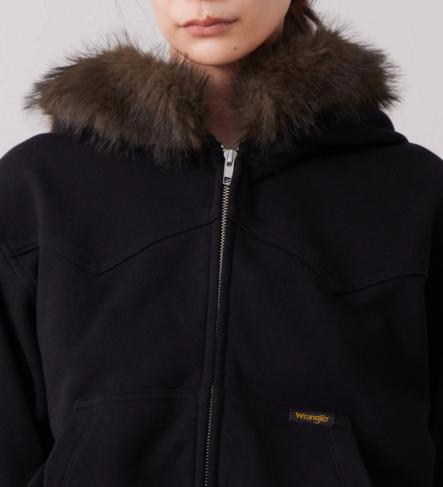 Wrangler(ラングラー)のFUR HOODIE/ファーフーディー|トップス/パーカー/レディース|ブラック