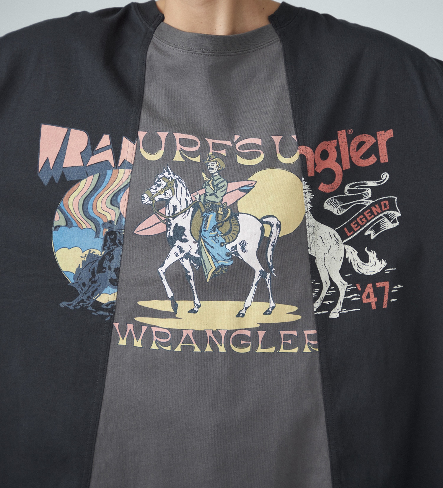 Wrangler(ラングラー)のリメイク ショートスリーブTee|トップス/Tシャツ/カットソー/メンズ|チャコールグレー