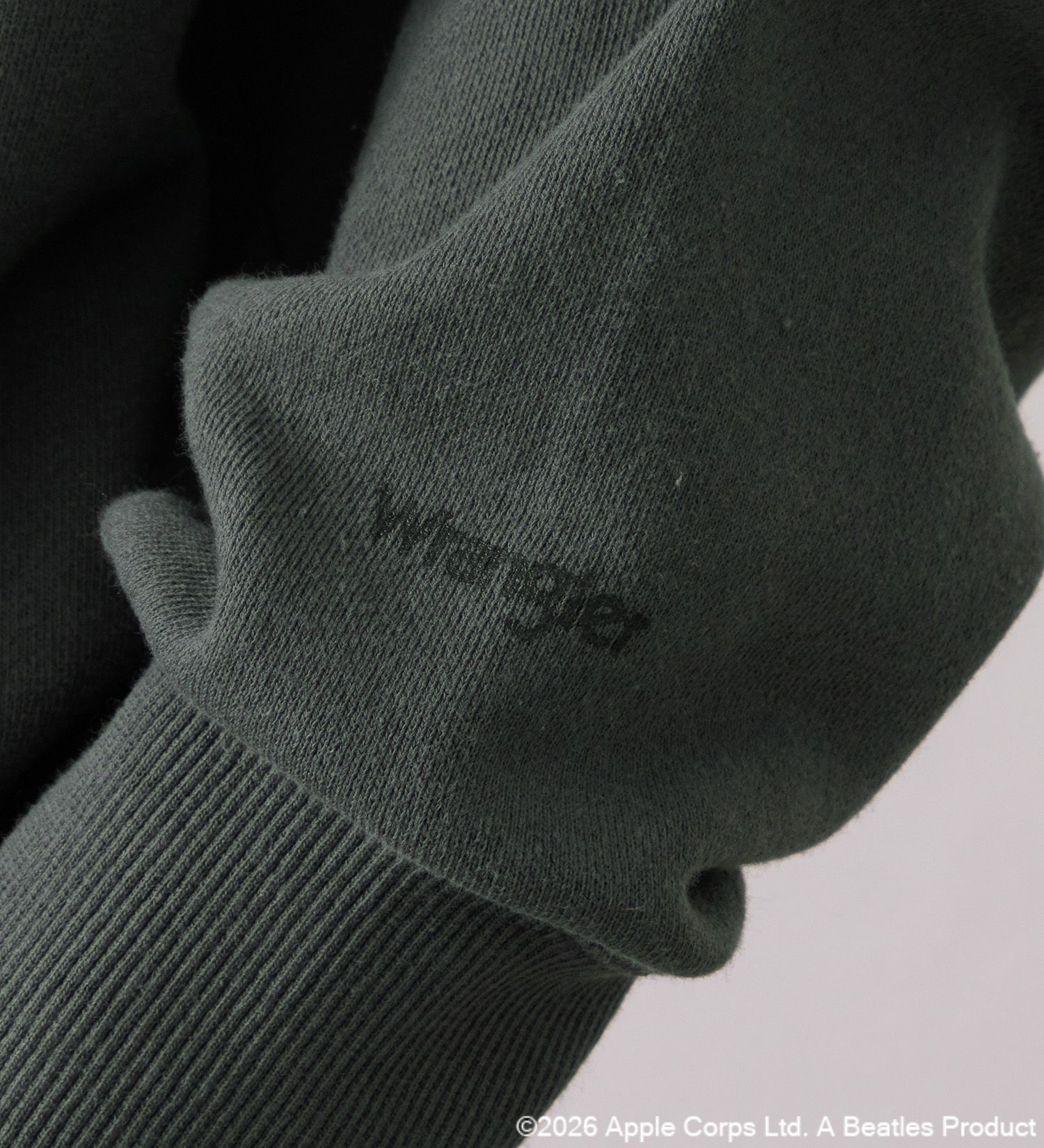 Wrangler(ラングラー)のCREW NECK SWEAT【BEATLES】 / クルーネックスウェット|トップス/スウェット/メンズ|ブラック