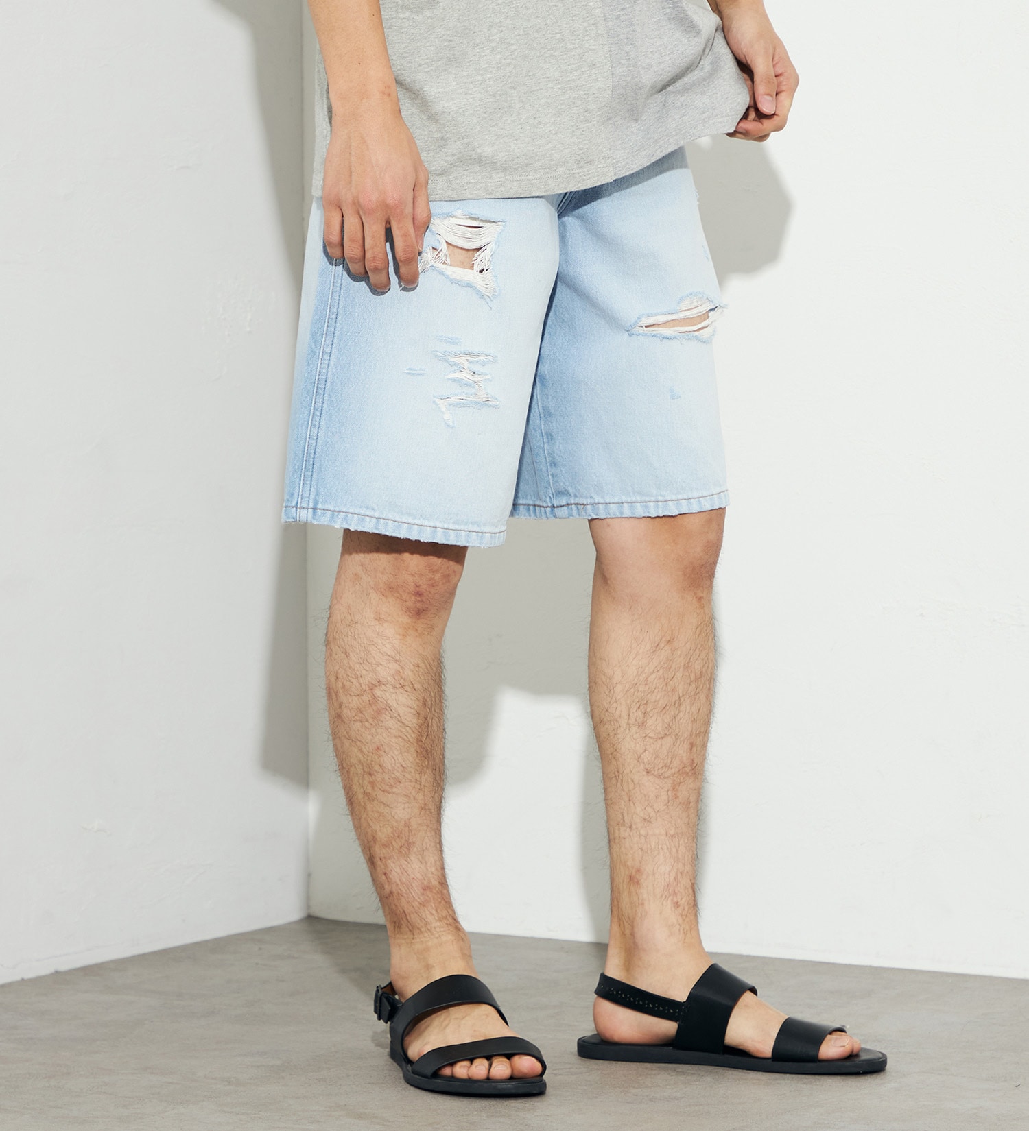 Wrangler(ラングラー)の【men's FUDGE 5月号掲載】ルーズフィットデニムショーツ|パンツ/デニム/ジーンズパンツ/メンズ|クラッシュ
