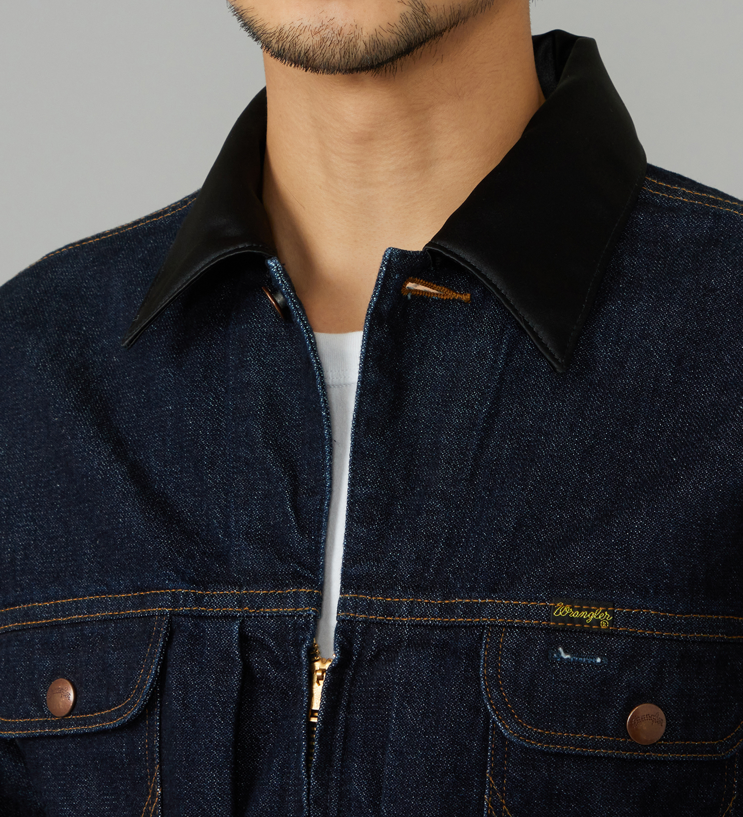 Wrangler(ラングラー)の【試着対象】SWITCHED 24MJZ/デニム×サテンリメイクジャケット【セットアップ可】|ジャケット/アウター/デニムジャケット/レディース|インディゴブルー