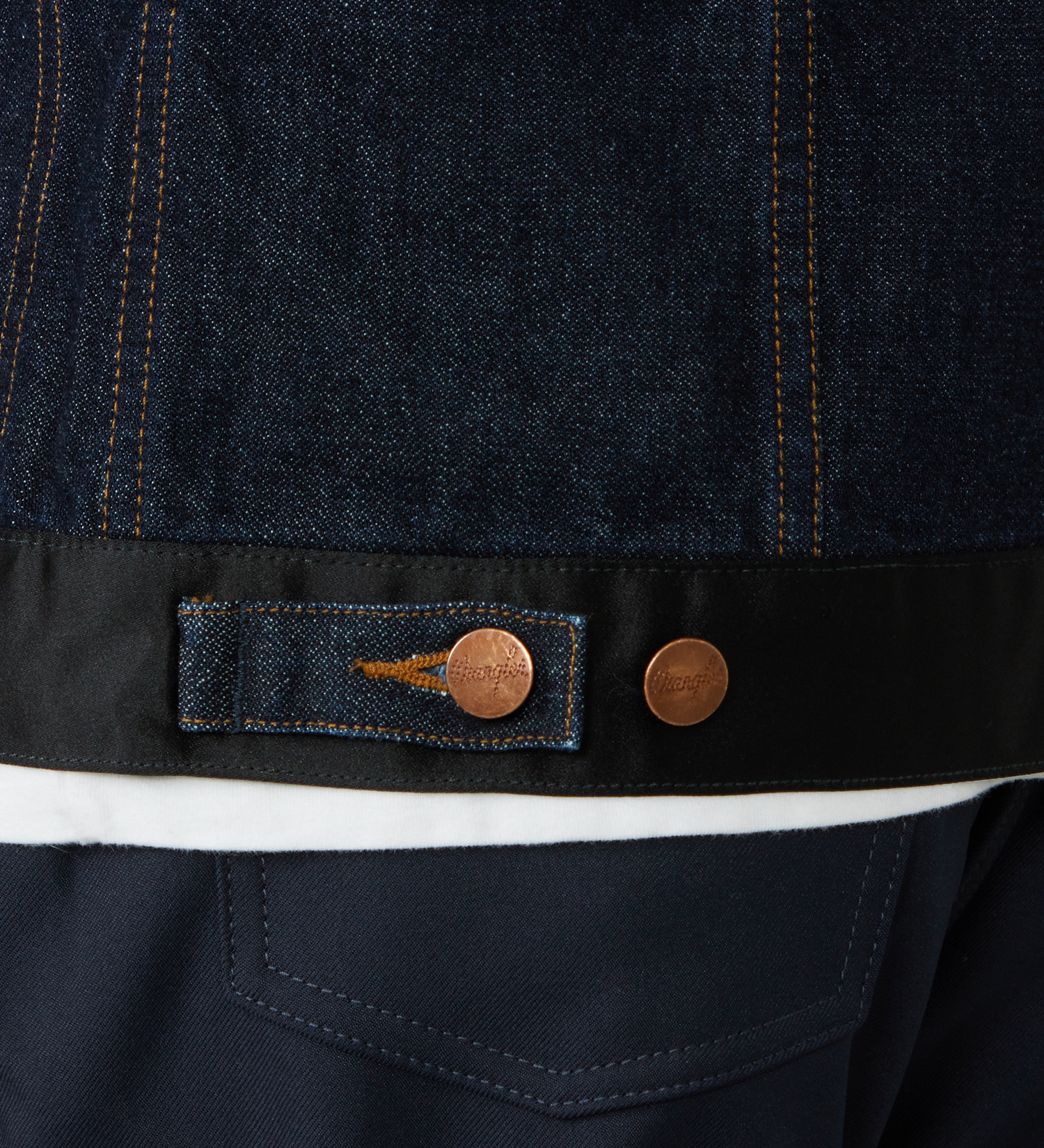 Wrangler(ラングラー)の【試着対象】SWITCHED 24MJZ/デニム×サテンリメイクジャケット【セットアップ可】|ジャケット/アウター/デニムジャケット/レディース|インディゴブルー