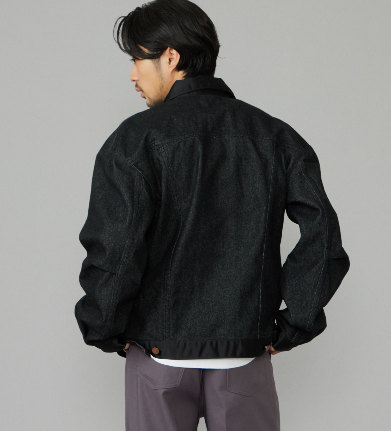 Wrangler(ラングラー)の【試着対象】SWITCHED 24MJZ/デニム×サテンリメイクジャケット【セットアップ可】|ジャケット/アウター/デニムジャケット/レディース|ブラックデニム