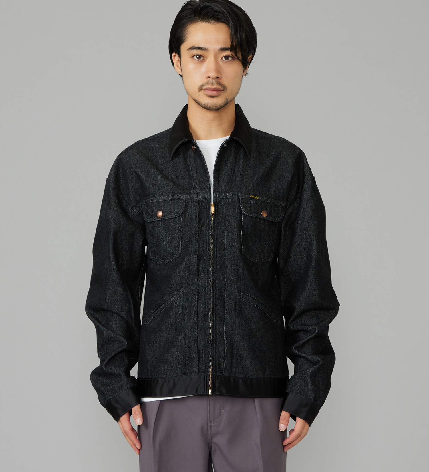 Wrangler(ラングラー)の【試着対象】SWITCHED 24MJZ/デニム×サテンリメイクジャケット【セットアップ可】|ジャケット/アウター/デニムジャケット/レディース|ブラックデニム